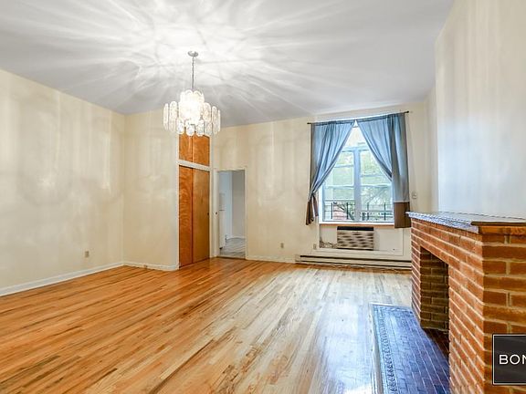 2nd image of 30 W 76th St APT 2B