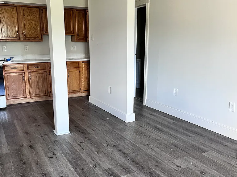 8 Clapp Ave #8 — Photo 6