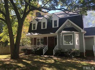 6121 Iris Dr, Raleigh, NC 27612