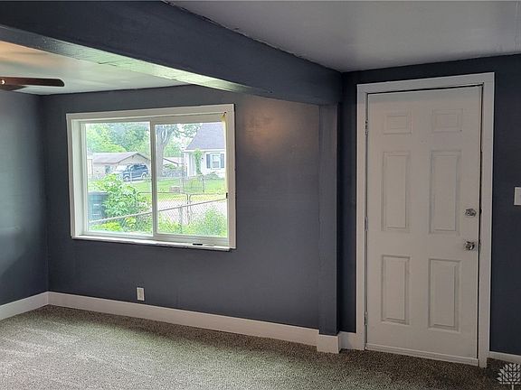 3rd image of 22 Maeder Ave