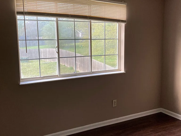 8110 Beechwood Trl — Photo 18