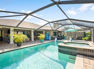 101 Muirfield Cir, Naples, FL 34113