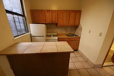 Rented by Guidance Realty Corp.