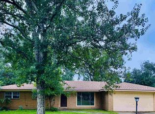 311 Linda Ave, Bridge City, TX 77611