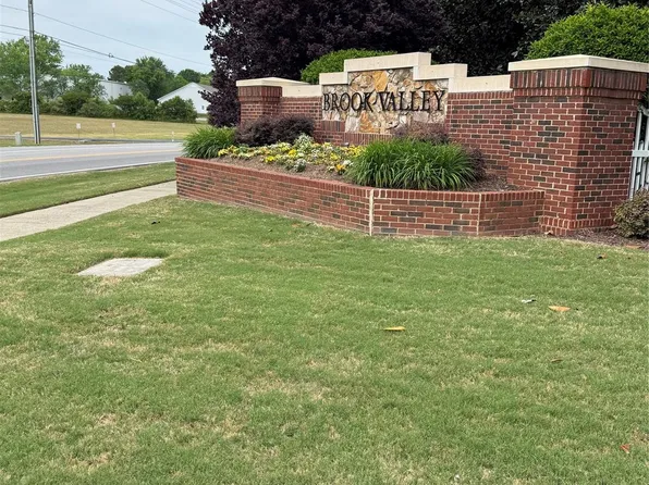 6006 Brook Valley Run, Monroe, NC 28110