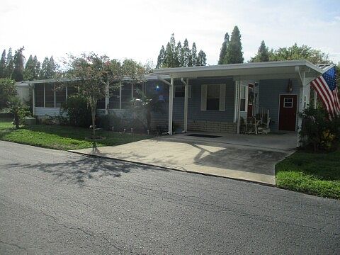 1st image of 54 Lake Pointe Dr