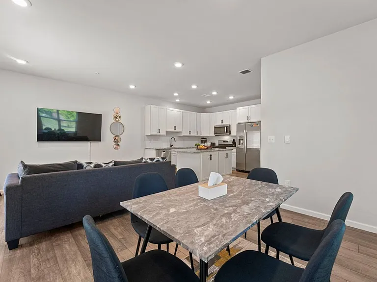 230 Honey Ln — Photo 14