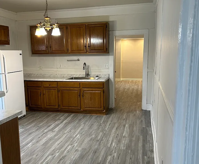 1526 W 40th St #2A — Photo 9
