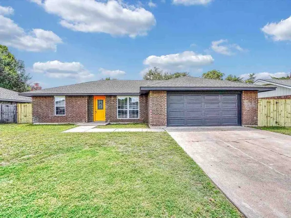 1532 NW 81st St, Lawton, OK 73505