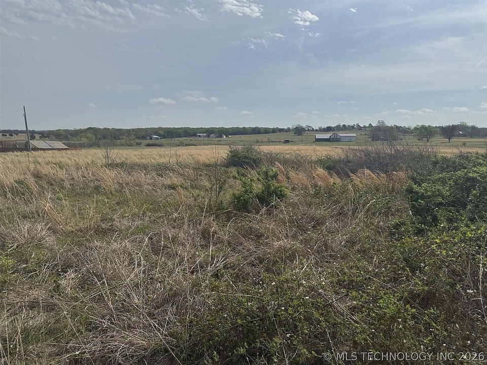 1st image of 136 Persimmon Hill Rd