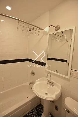 Rented by Yaffa Realty LLC | media 48