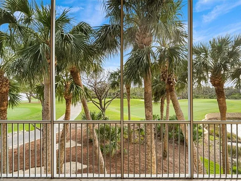 4751 W Bay Blvd #101 — Photo 32