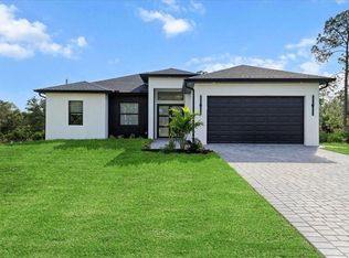 910 Truman AVE, LEHIGH ACRES, FL 33972