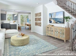 1311 Bigelow St, Charlotte, NC 28269