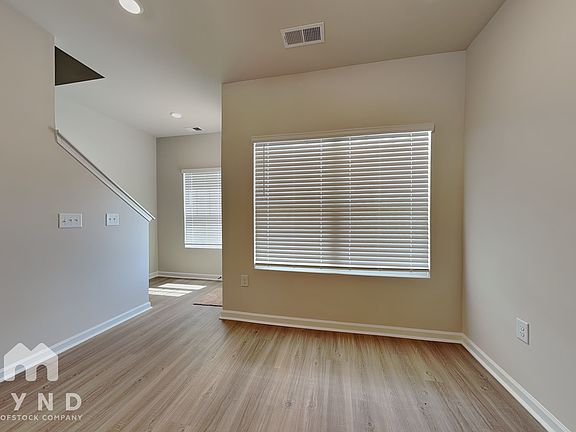 2nd image of 1306 Principal Featherstone Ave