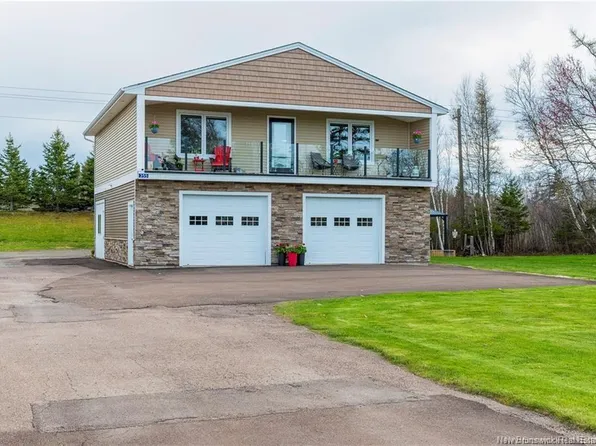 355 Cornwall Rd, Shediac, NB E4P 1N9