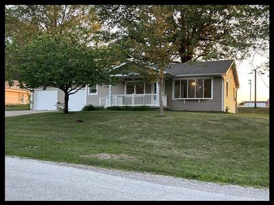 705 Willow Ln, Macon, MO, 63552