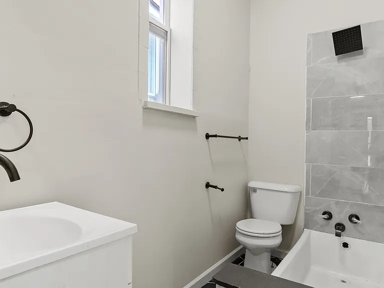 3224 Oregon Ave #2 — Photo 3