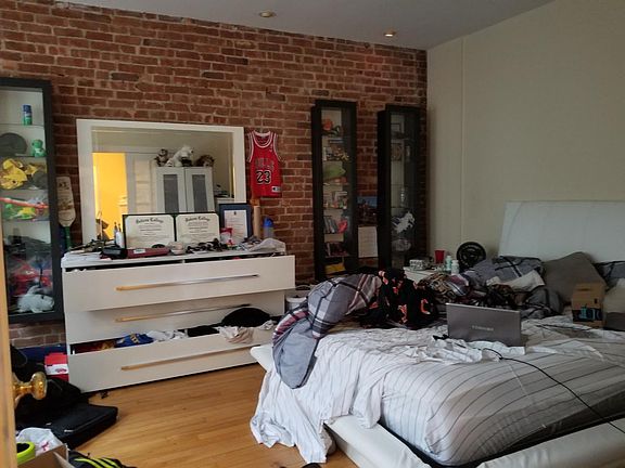 Bedroom #1