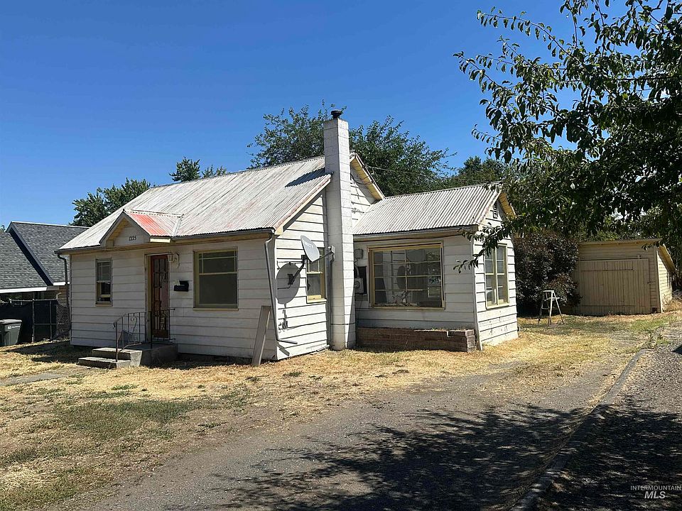 2nd image of 1225 10th St
