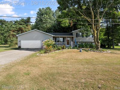 3180 Rolston Rd, Fenton, MI, 48430