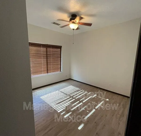 429 Tome Hill Ave SE — Photo 12