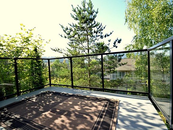 5th image of 21221 SE 42nd Pl