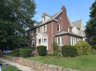 16801 32nd Ave, Flushing, NY 11358