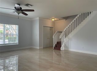 16242 Emerald Cove Rd, Fort Lauderdale, FL 33331
