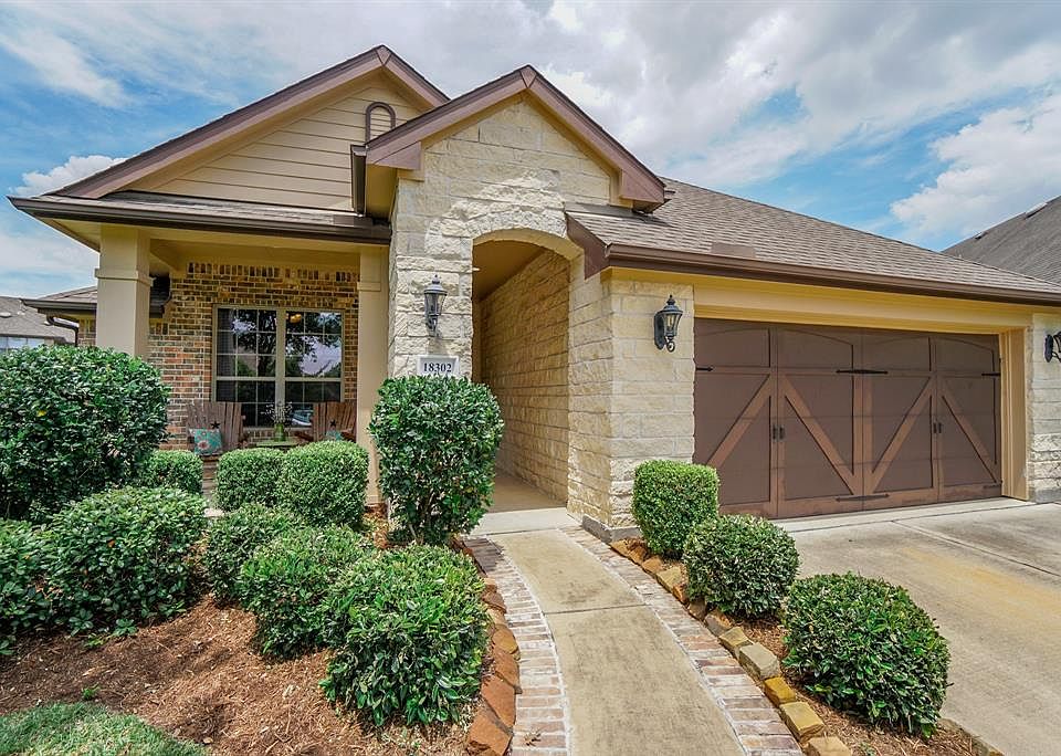 Welcome Home!! Nestled in the Master Planned Community of Bridgeland