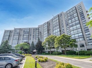 40 Harding Blvd W #301, Richmond Hill, ON L4C9S5