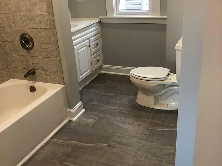 27 Webb St #2 — Photo 6