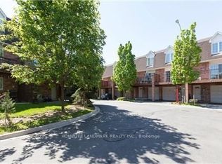 4950 Rathkeale Rd #5, Mississauga, ON L5V 2L8