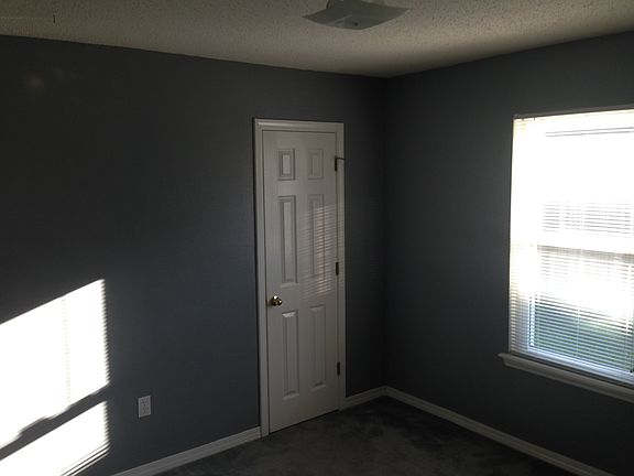 4th image of 13417 Warren Dr