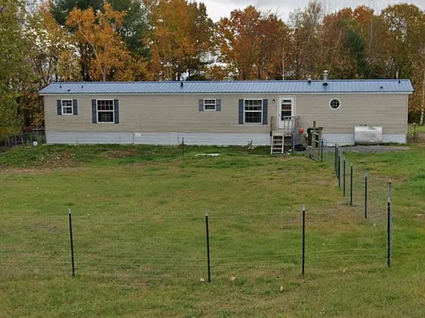 615 Salmon River Rd, Plattsburgh, NY 12901