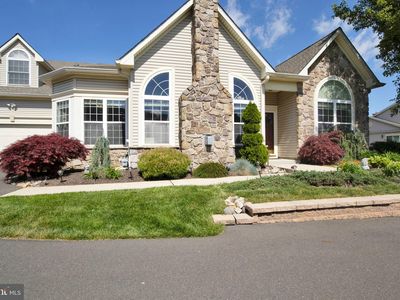 379 Shady Brook Dr #230, Langhorne, PA, 19047