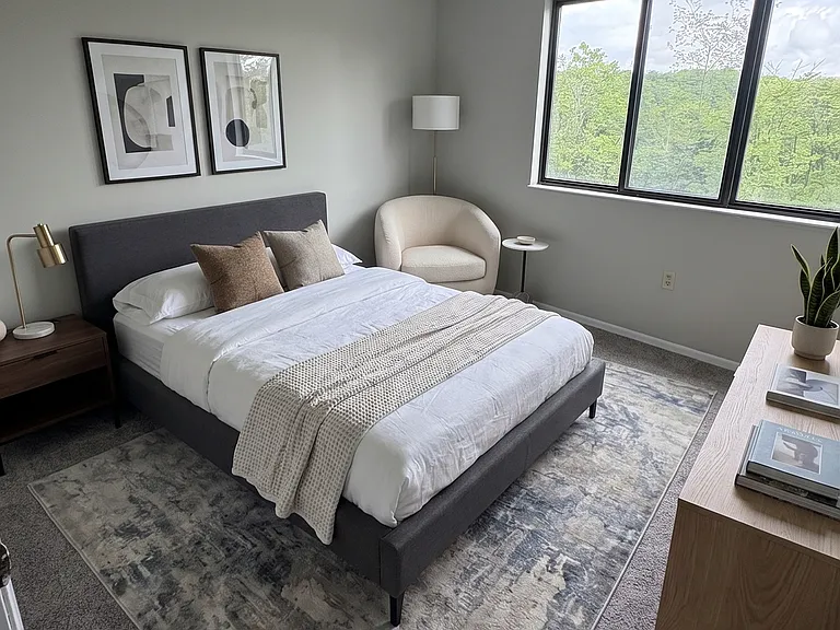 St. Clair Woods Apartments — Photo 24