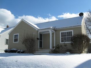 463 Spencer Rd, Rochester, NY 14609