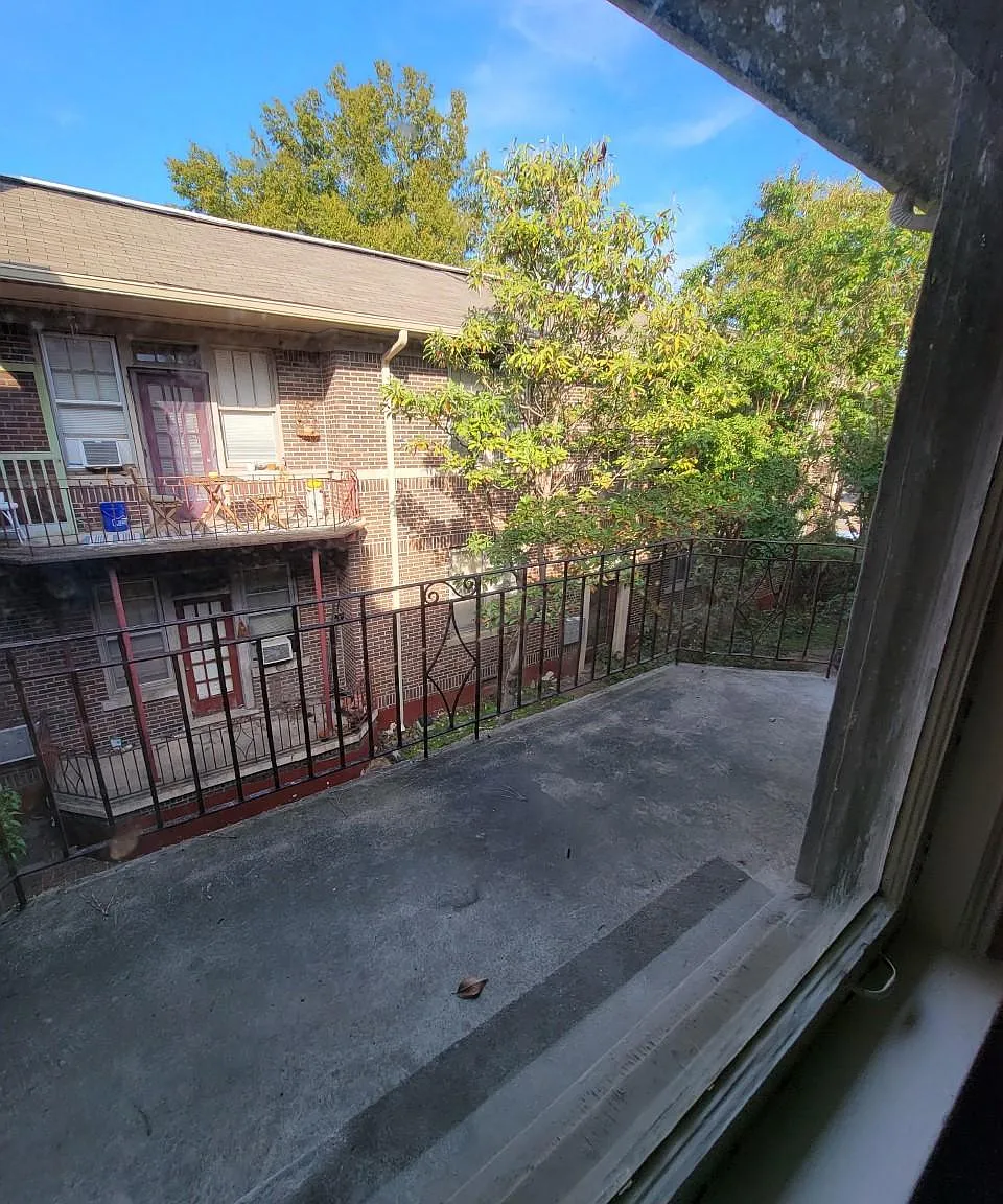 1 bed, 800 sqft, $760 — Photo 1