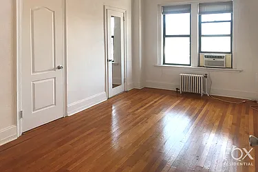 Rented by Fox Residential Group