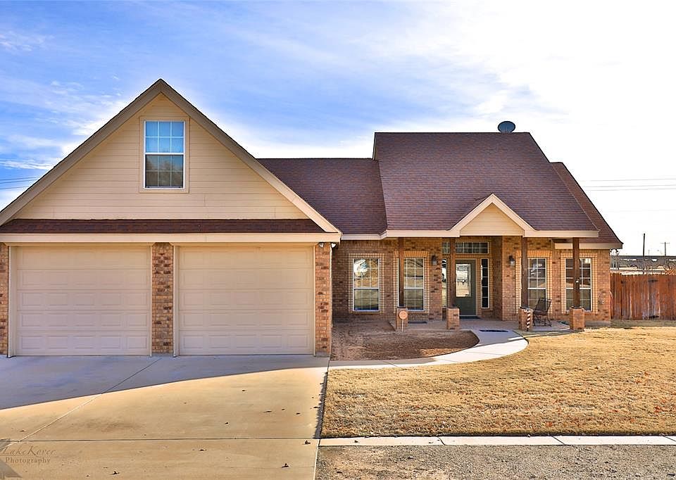 1st image of 205 Paisano Dr