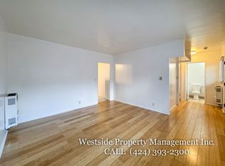 906 N Edgewood St #3, Inglewood, CA 90302