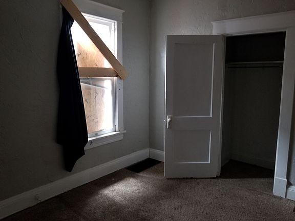 3rd image of 2132 Martin Luther King Dr