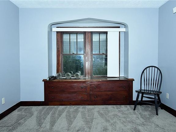 5th image of 1854 Fernette Ave