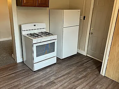 1 bed, 550 sqft, $650 — Photo 3