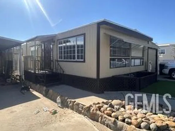 394 Petrol Rd, Bakersfield, CA 93308