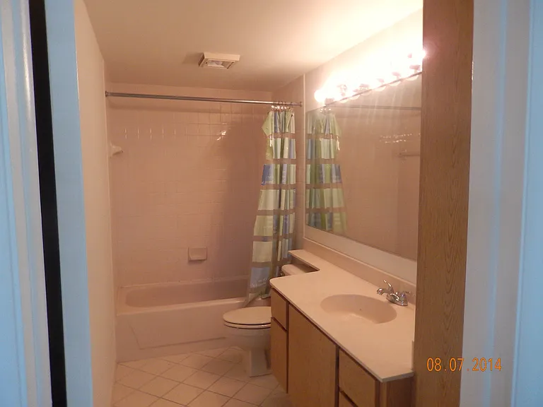 7614 76th Way — Photo 8