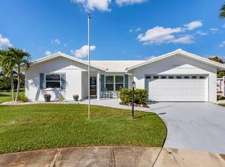 1001 Pussywillow Ln, Bradenton, FL 34208
