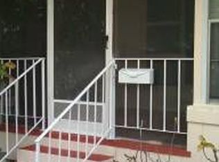 125 SW 1st Ave, Hallandale Beach, FL 33009