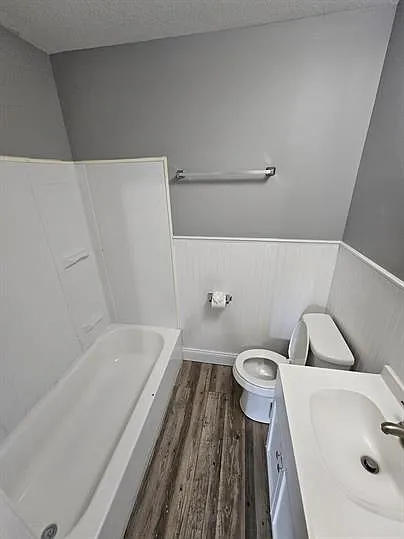 4607 E Nettleton Ave #6 — Photo 8